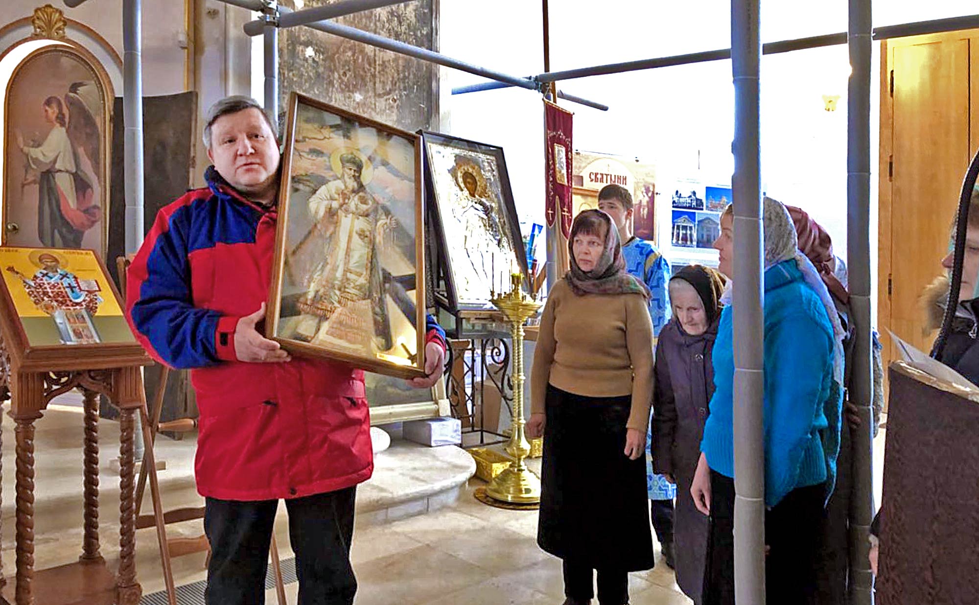 Новая икона в Свято-Духовском храме села Шкинь Новая икона в Свято-Духовском храме села Шкинь